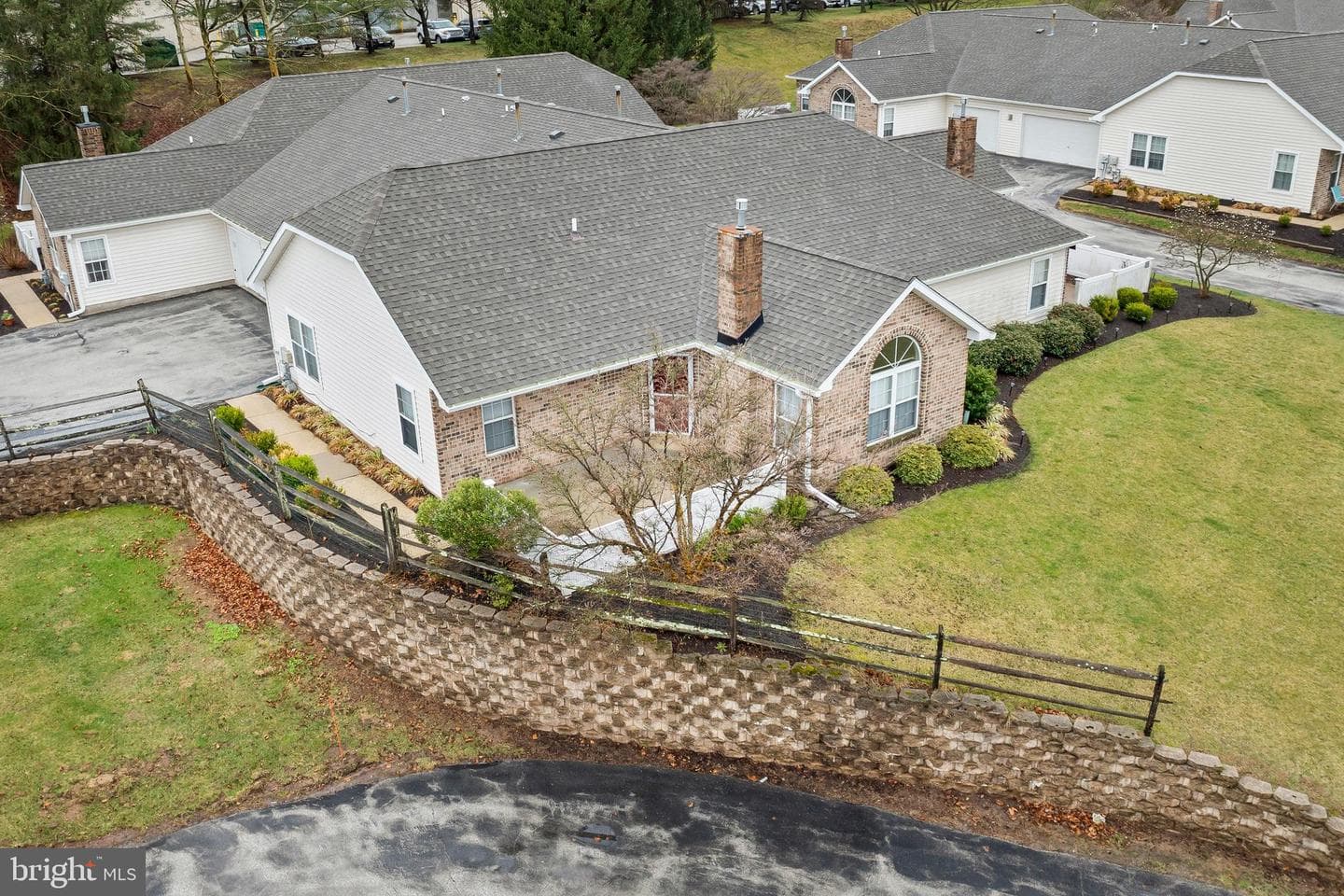 135 Village Way #5b