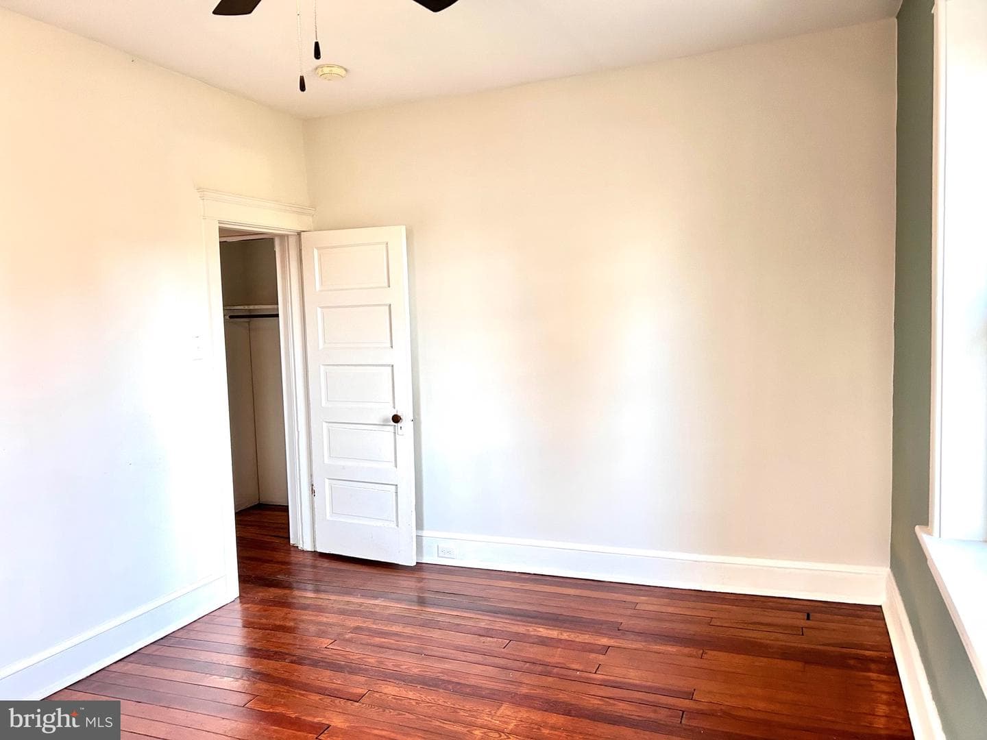 272 Penn Avenue photo 35