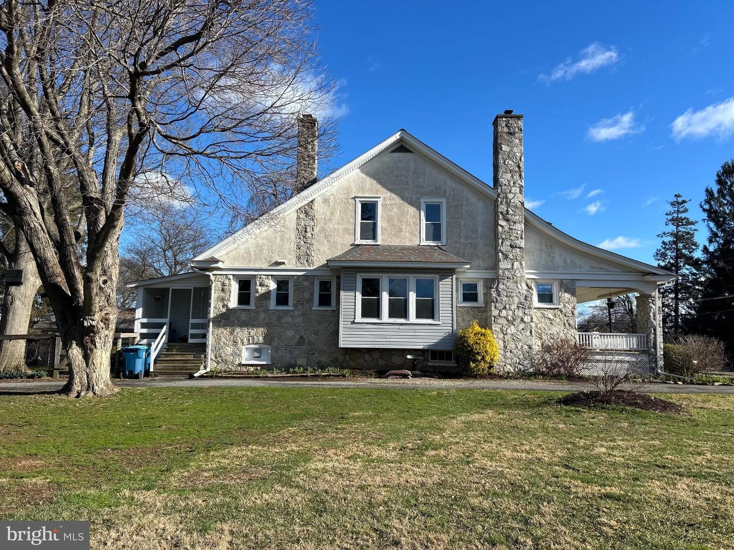 272 Penn Avenue photo 5