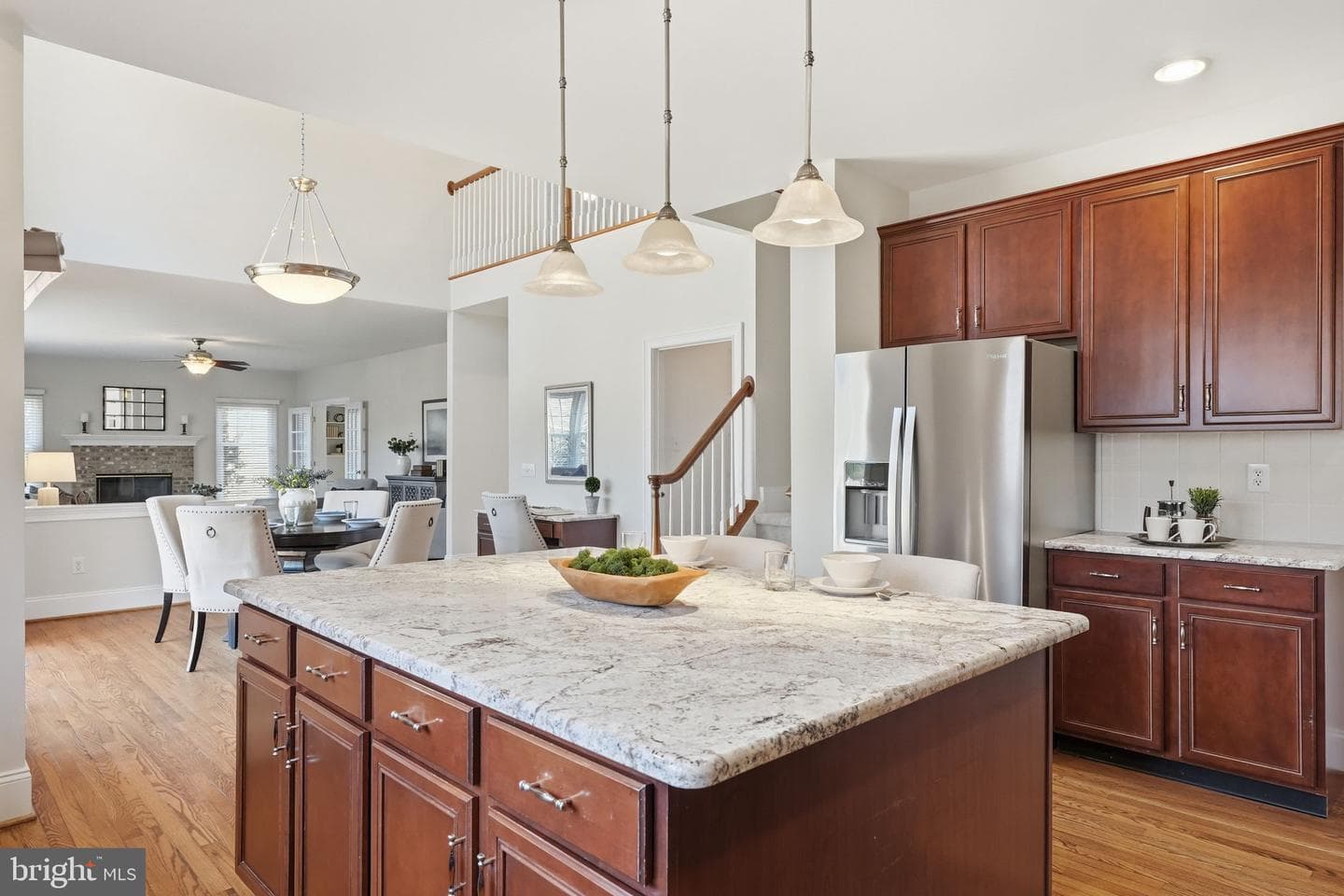 320 Tarbert Drive photo 14