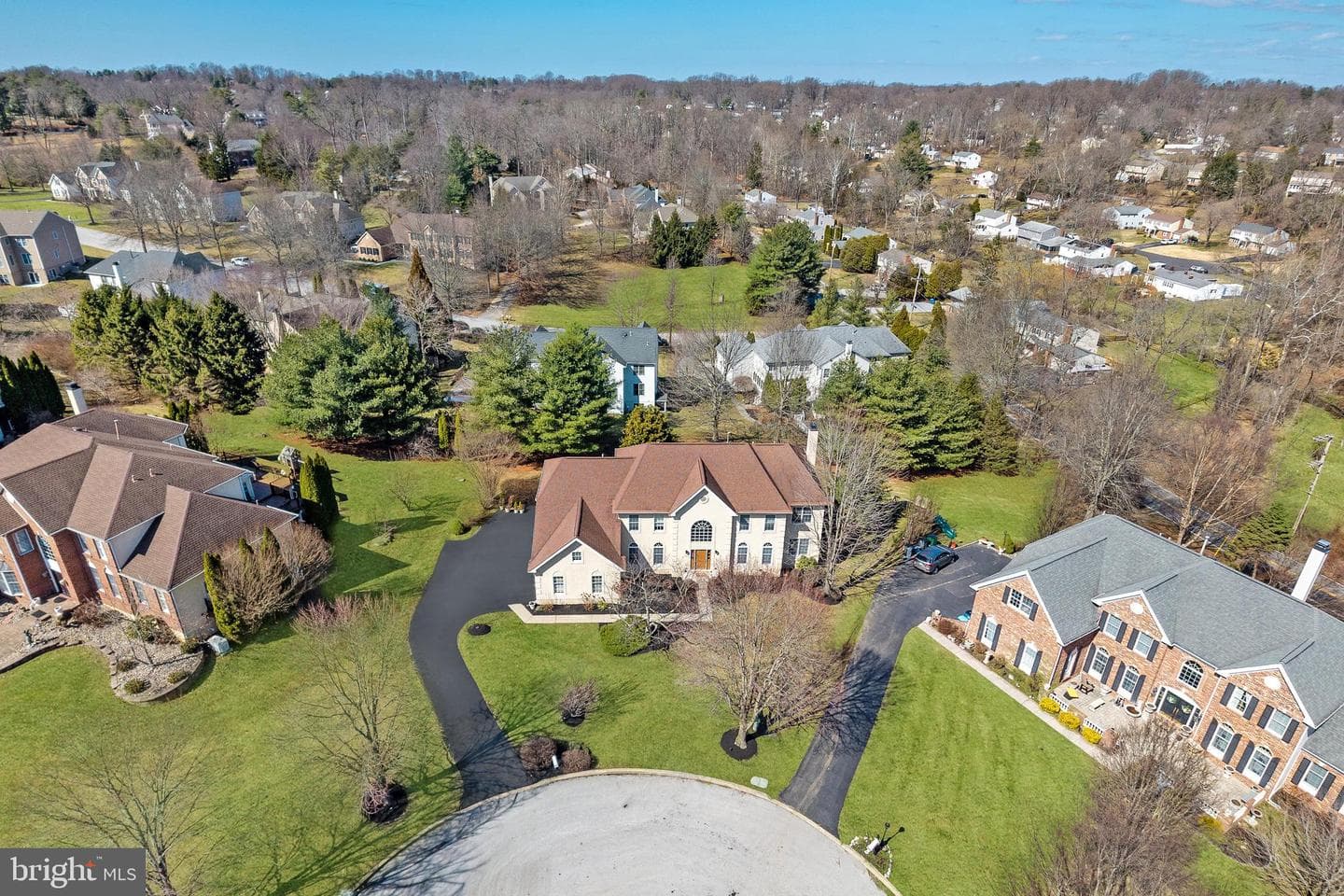 320 Tarbert Drive photo 73