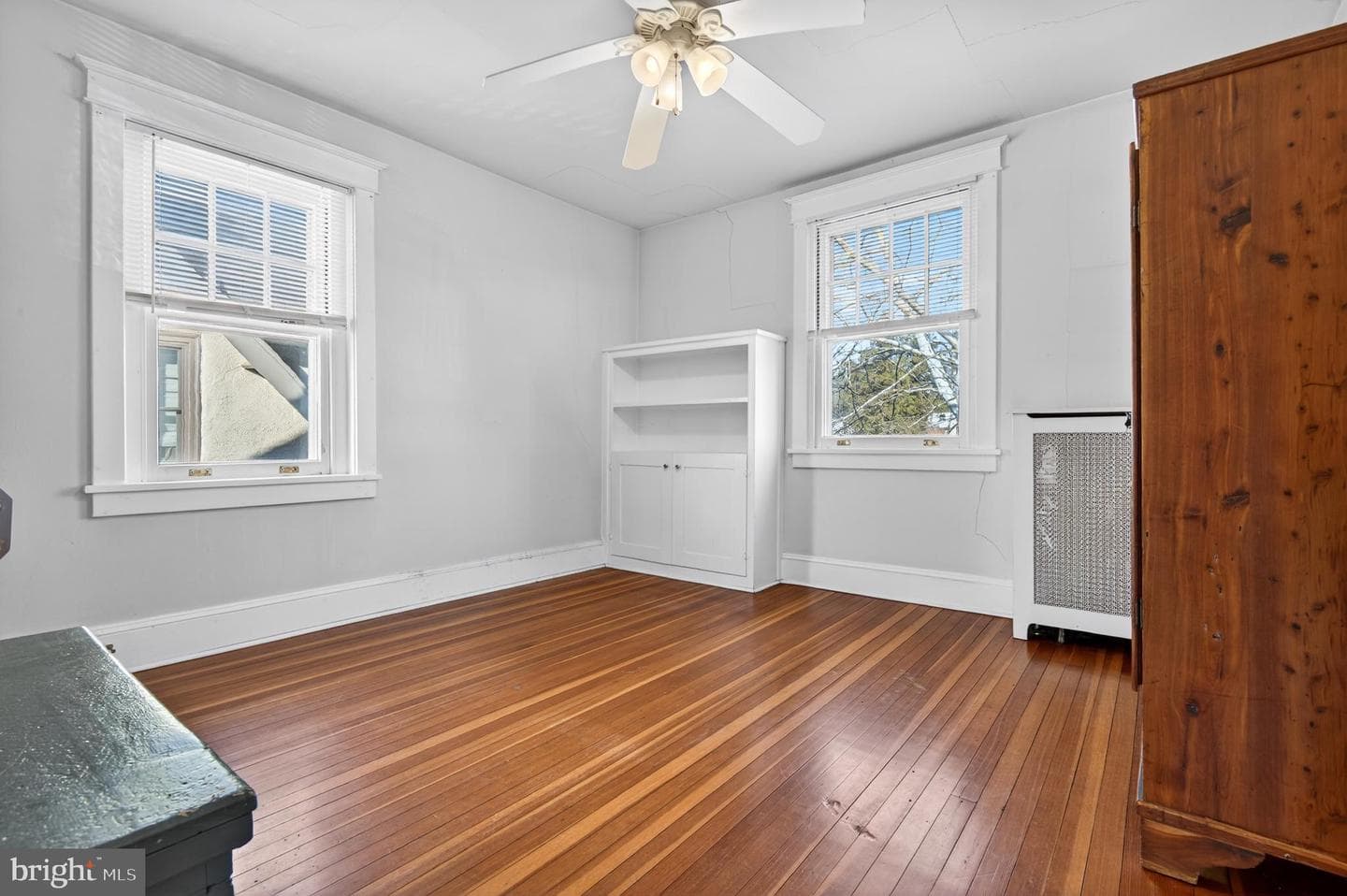 416 W Barnard Street photo 31