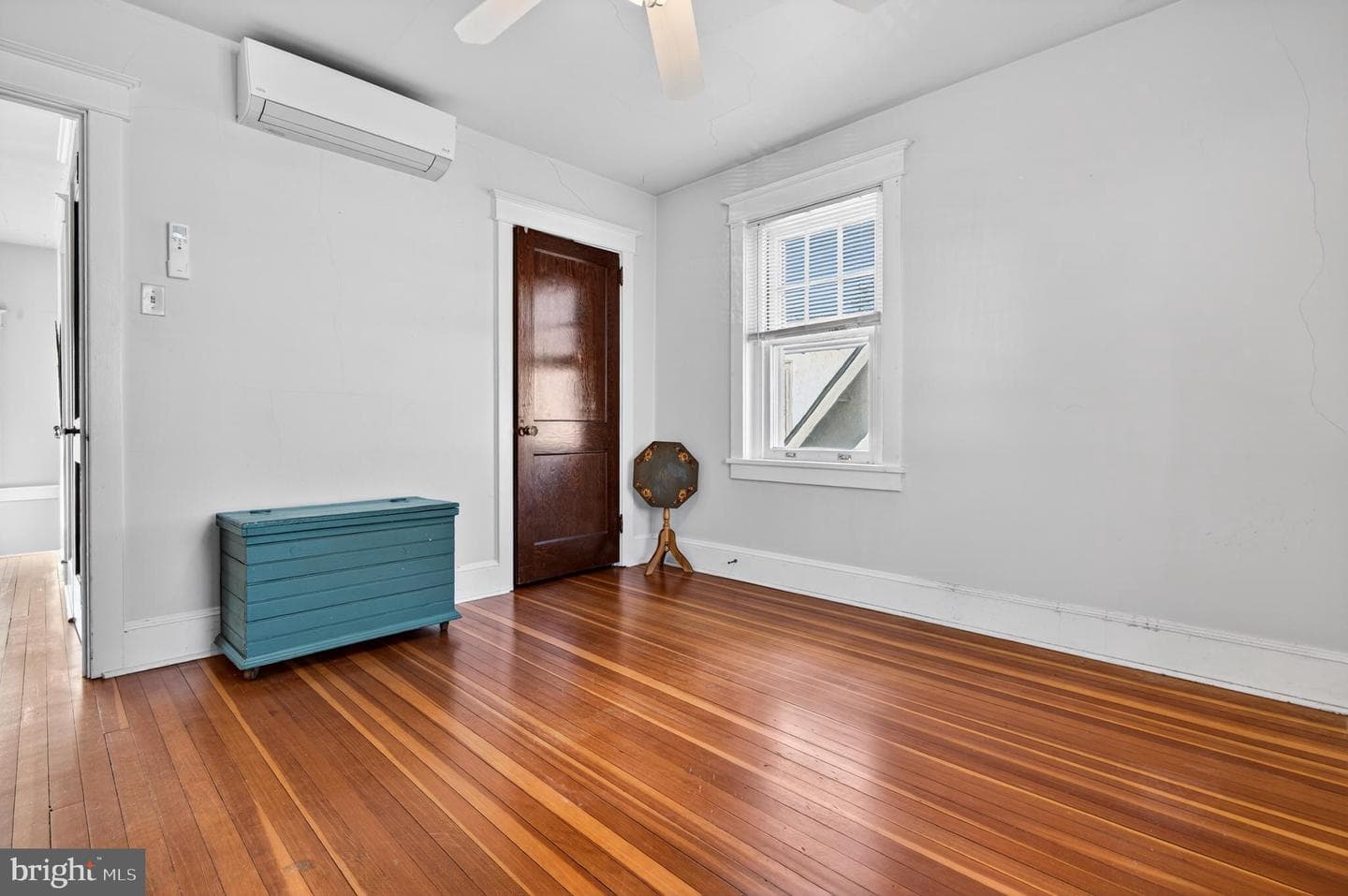 416 W Barnard Street photo 32