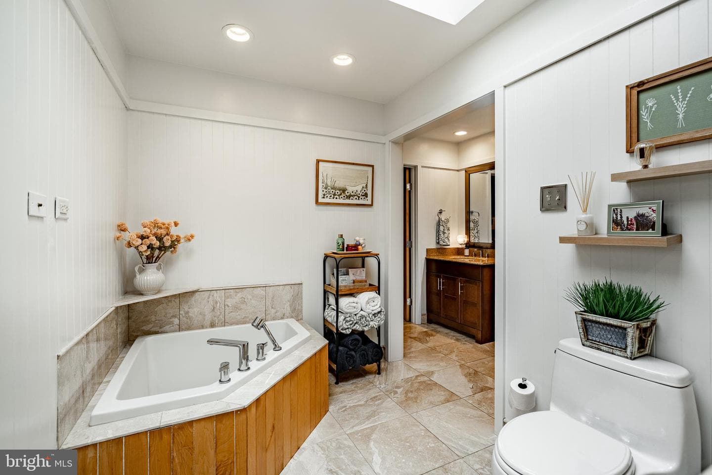 6 Greenridge Road photo 44