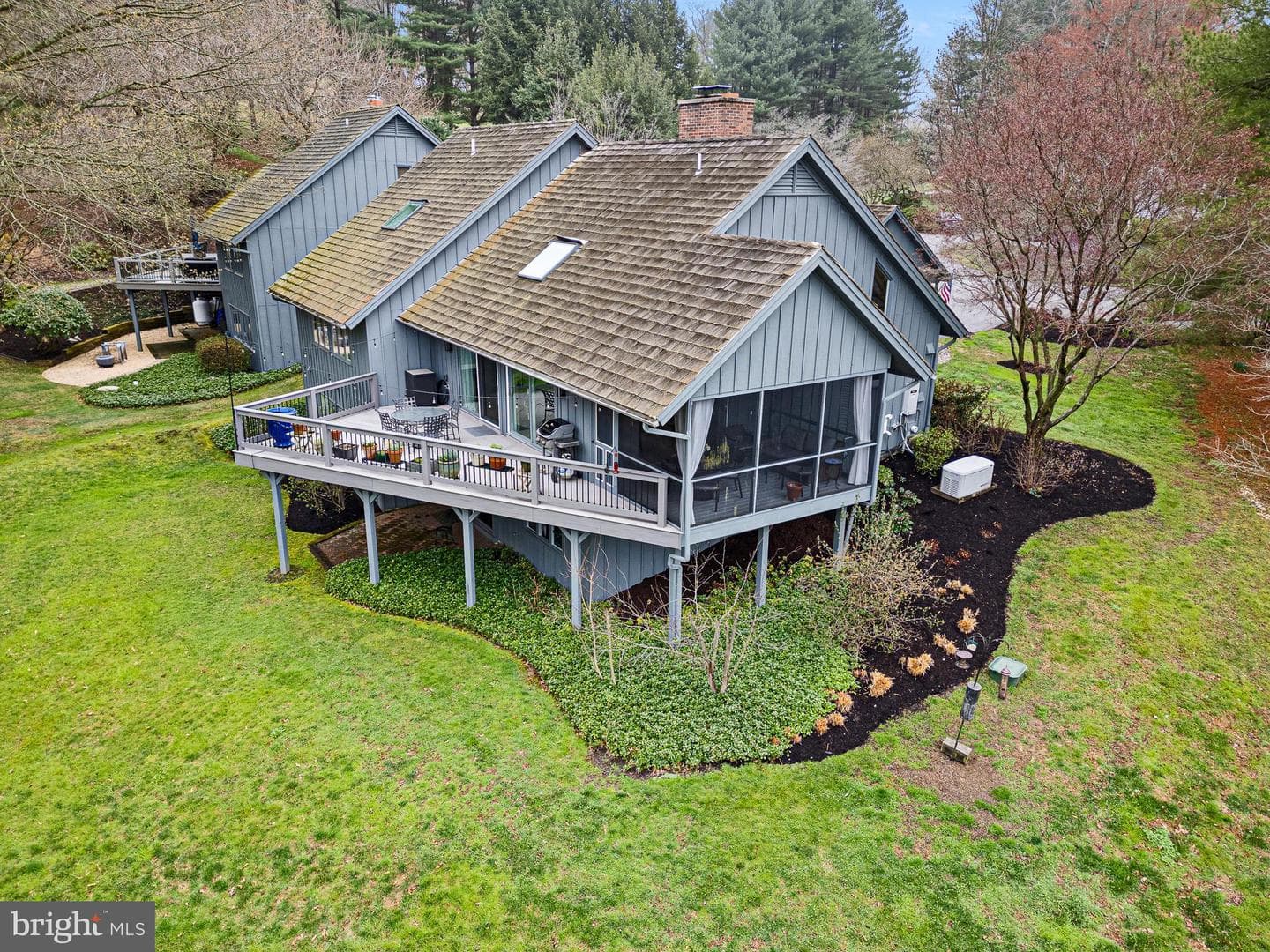 47 Clifton Drive photo 17