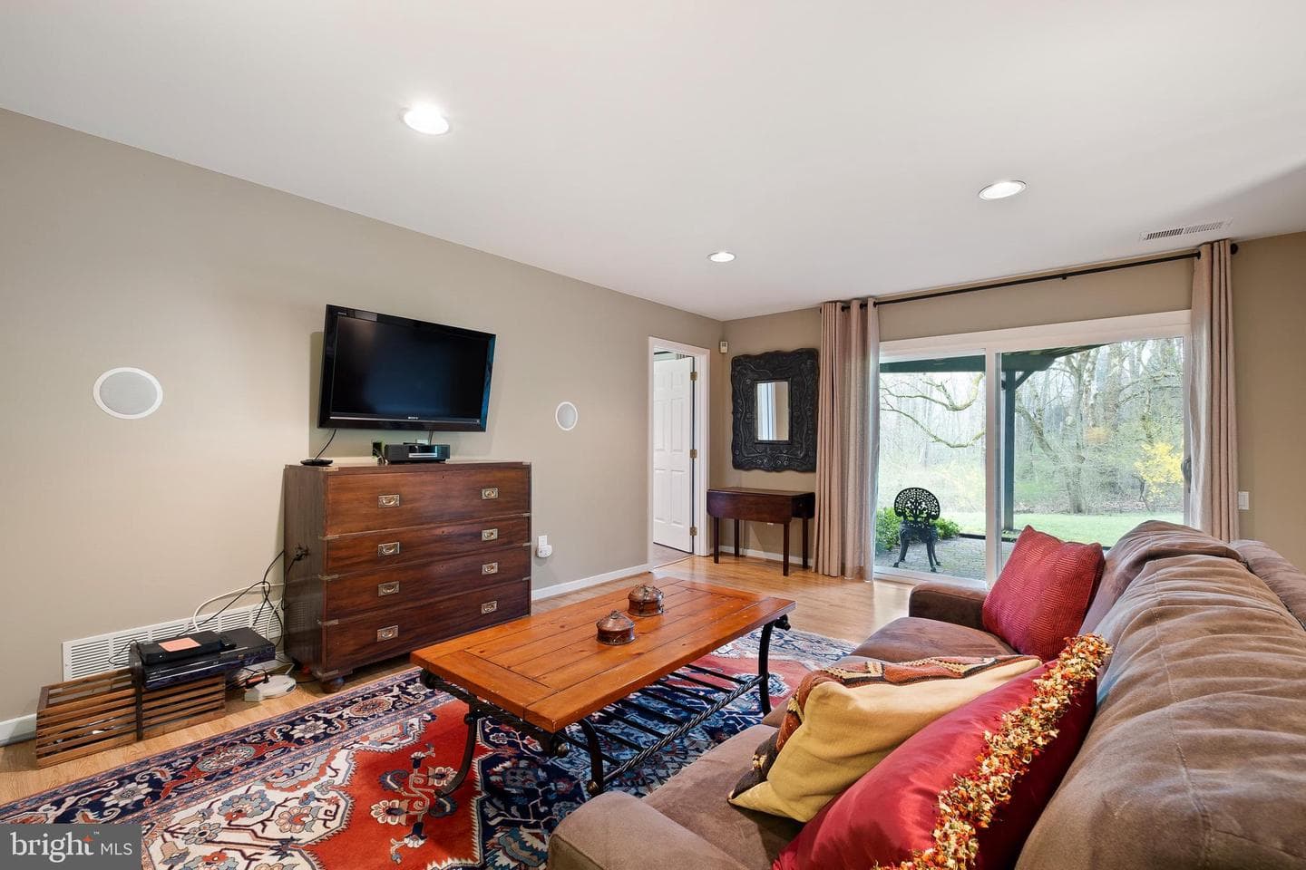 47 Clifton Drive photo 29