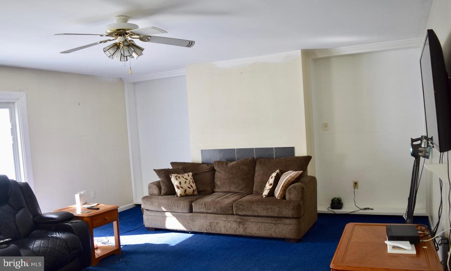 393 Clover Court photo 20
