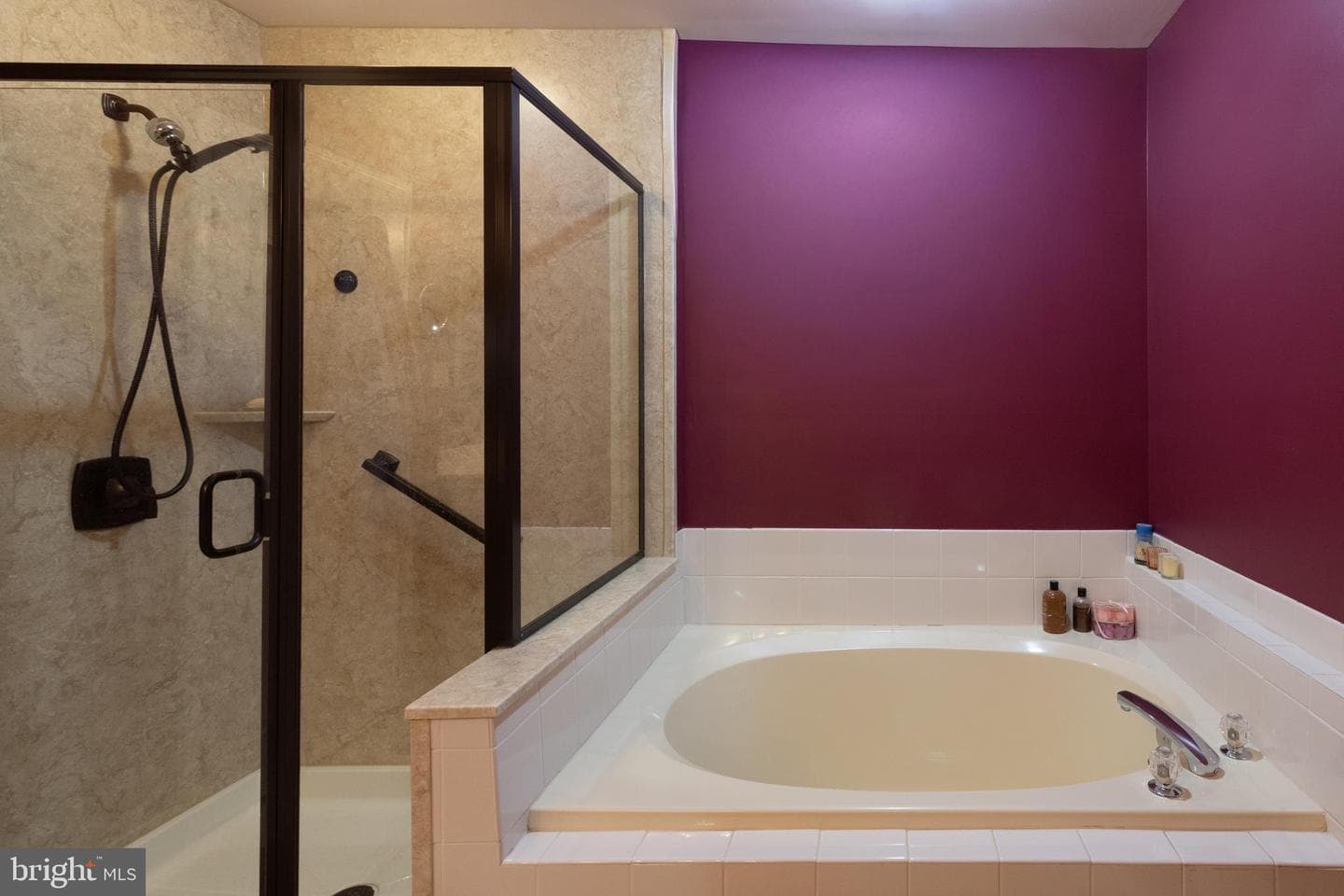105 Yorktown Court photo 15
