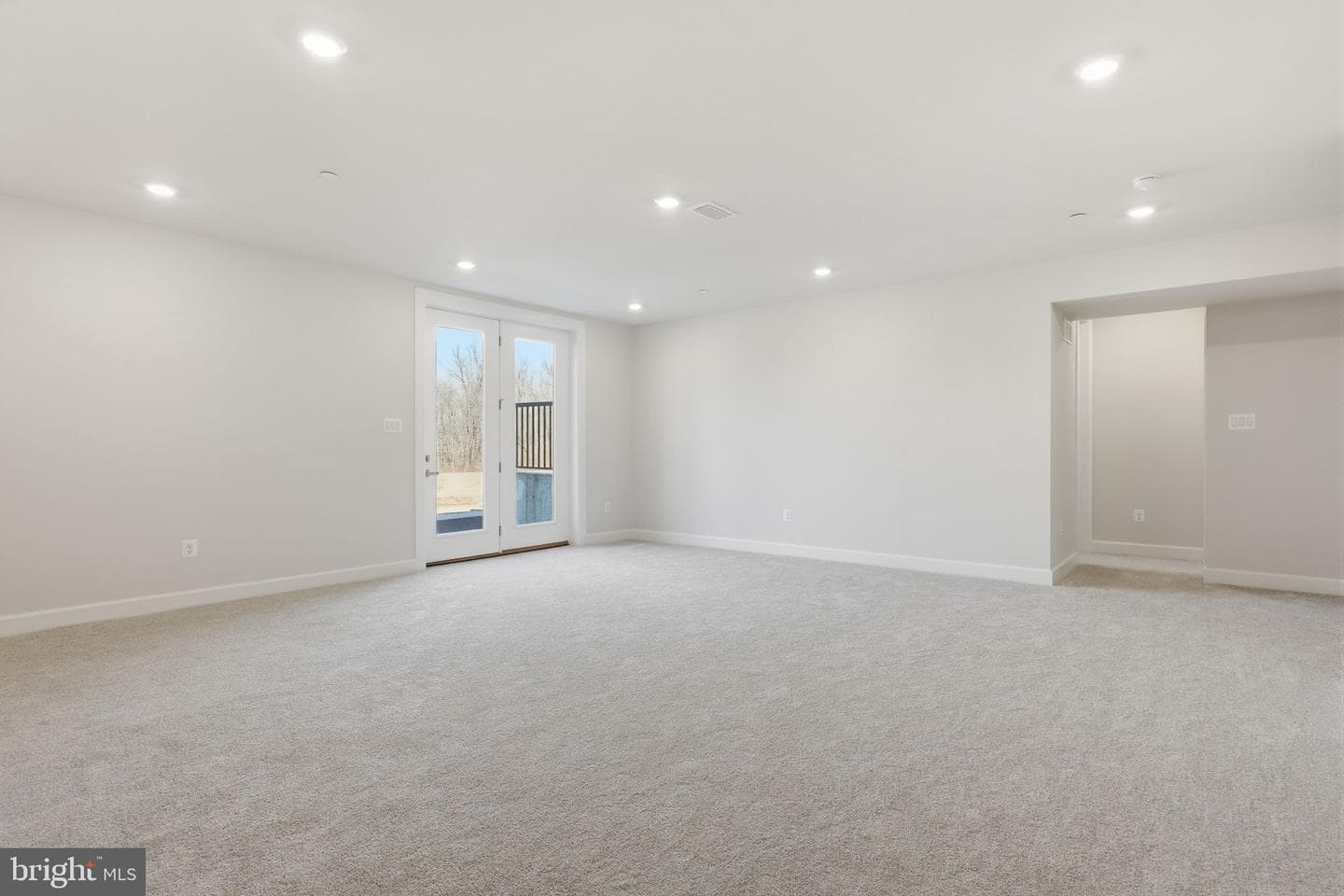 233 Coffman Drive photo 40