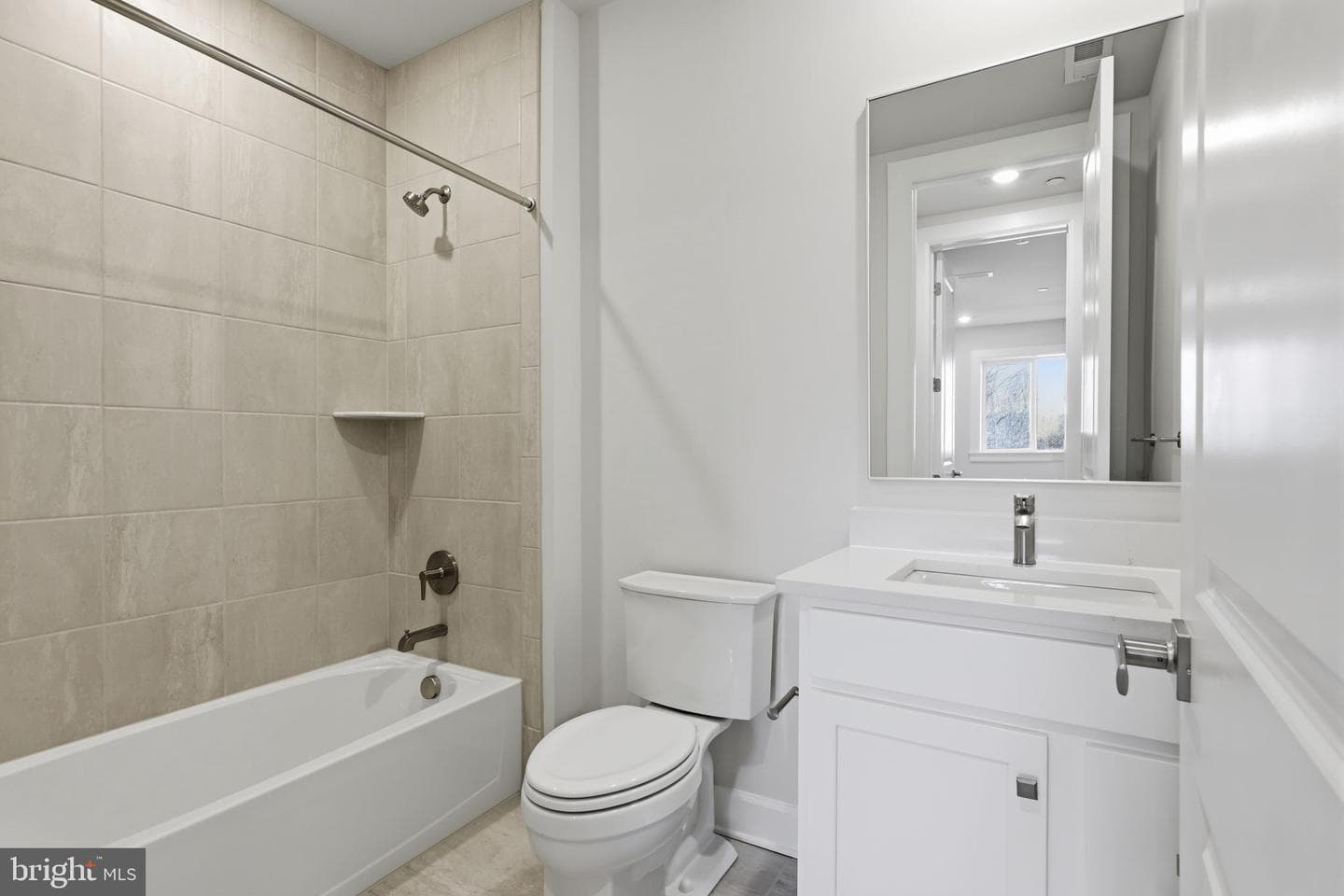 233 Coffman Drive photo 44