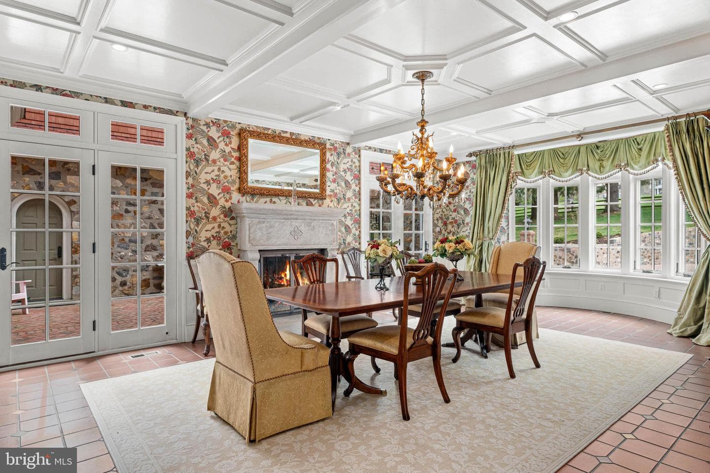 1075 S Leopard Road photo 42