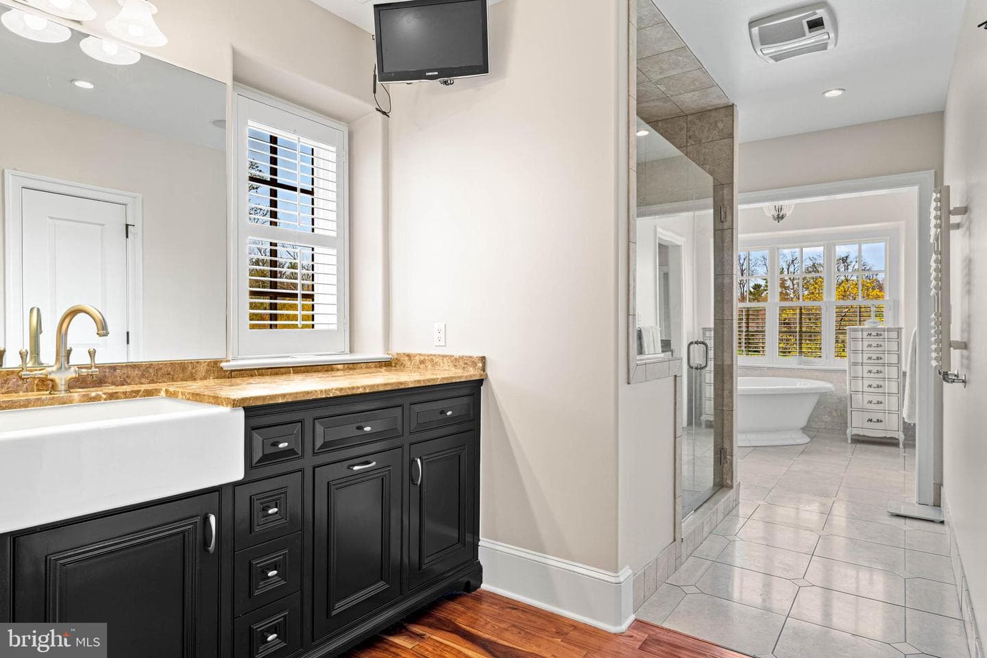 1075 S Leopard Road photo 65