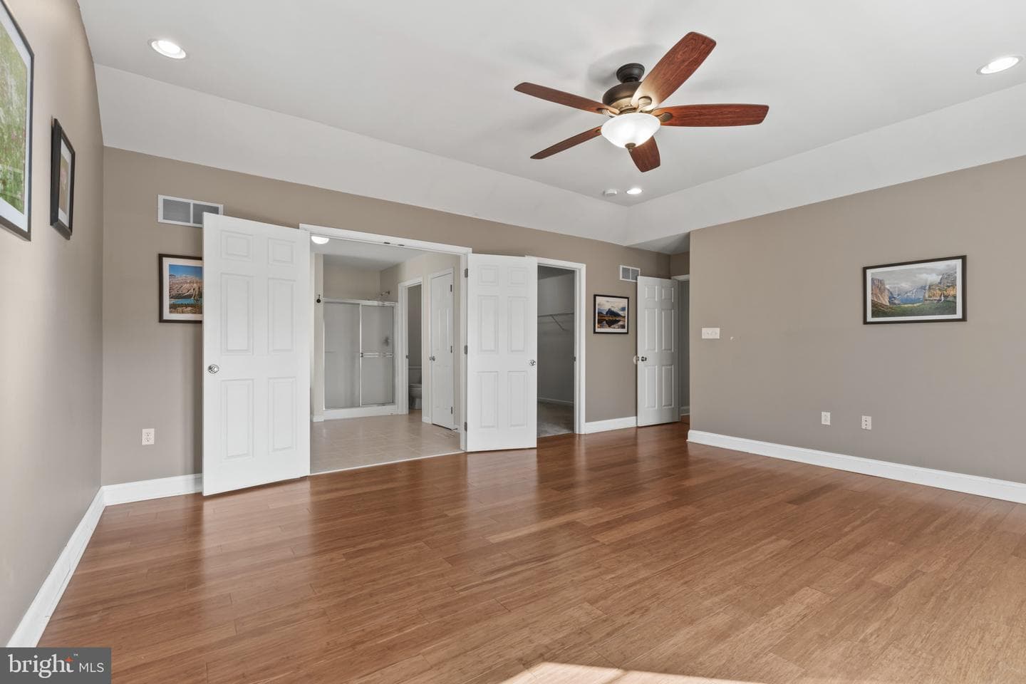 311 Cornerstone Court photo 33