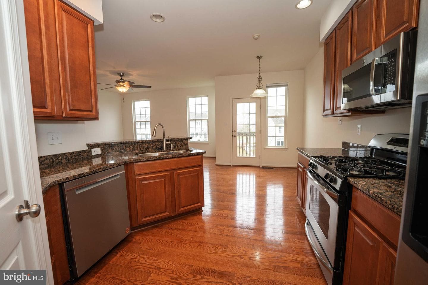 217 S Savanna Drive photo 17
