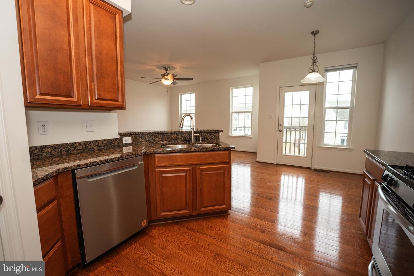 217 S Savanna Drive photo 19