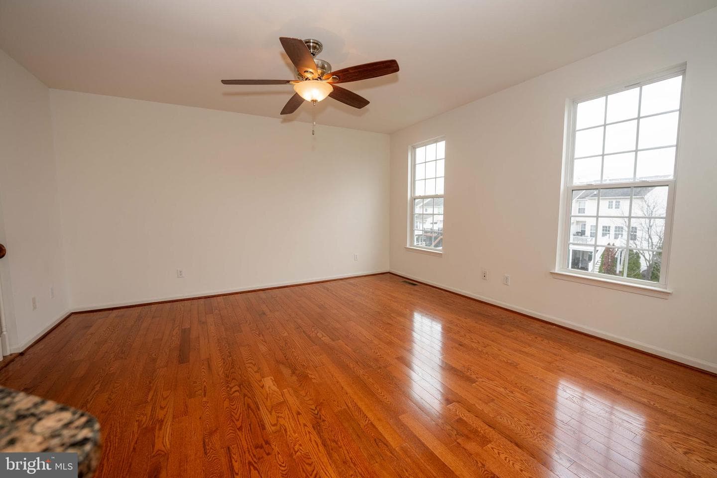 217 S Savanna Drive photo 9