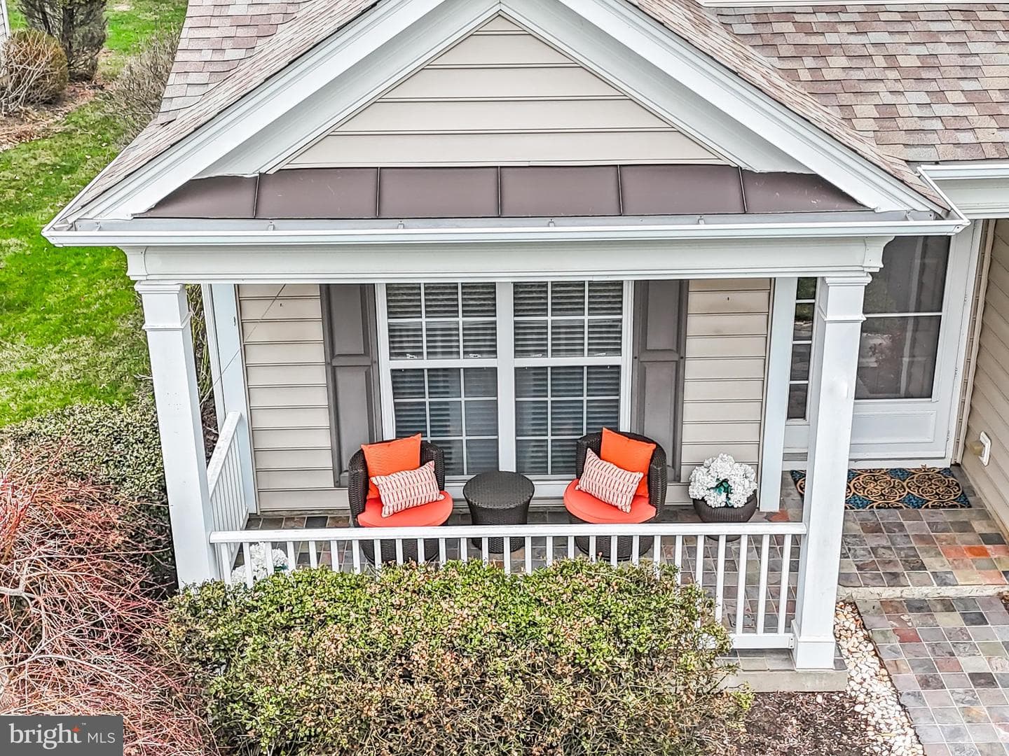 110 Petunia Drive photo 2