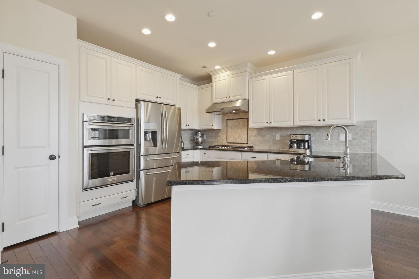 3118 Butternut Lane photo 14