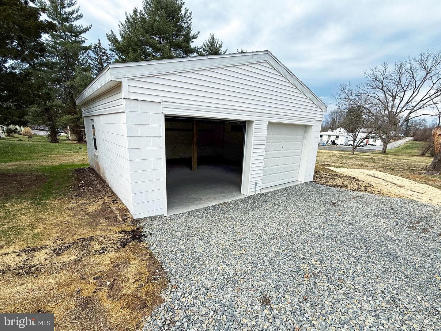 211 Pearl Street photo 12