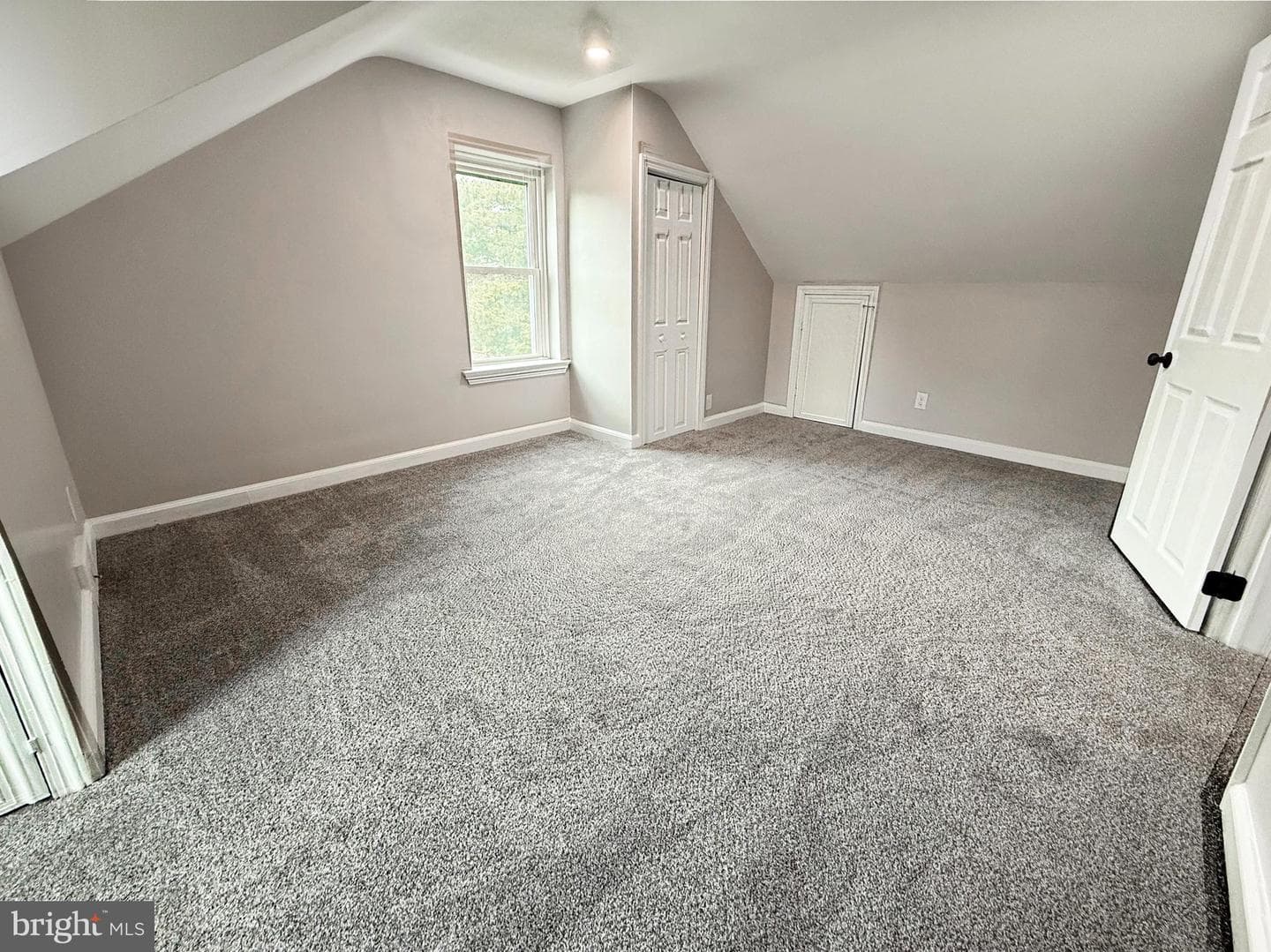 211 Pearl Street photo 16