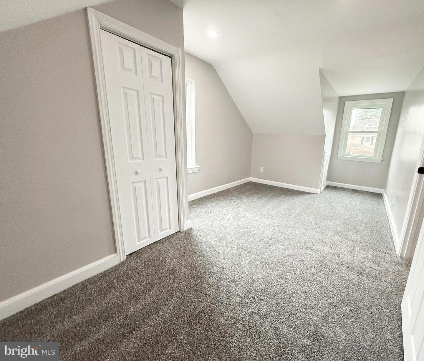 211 Pearl Street photo 17