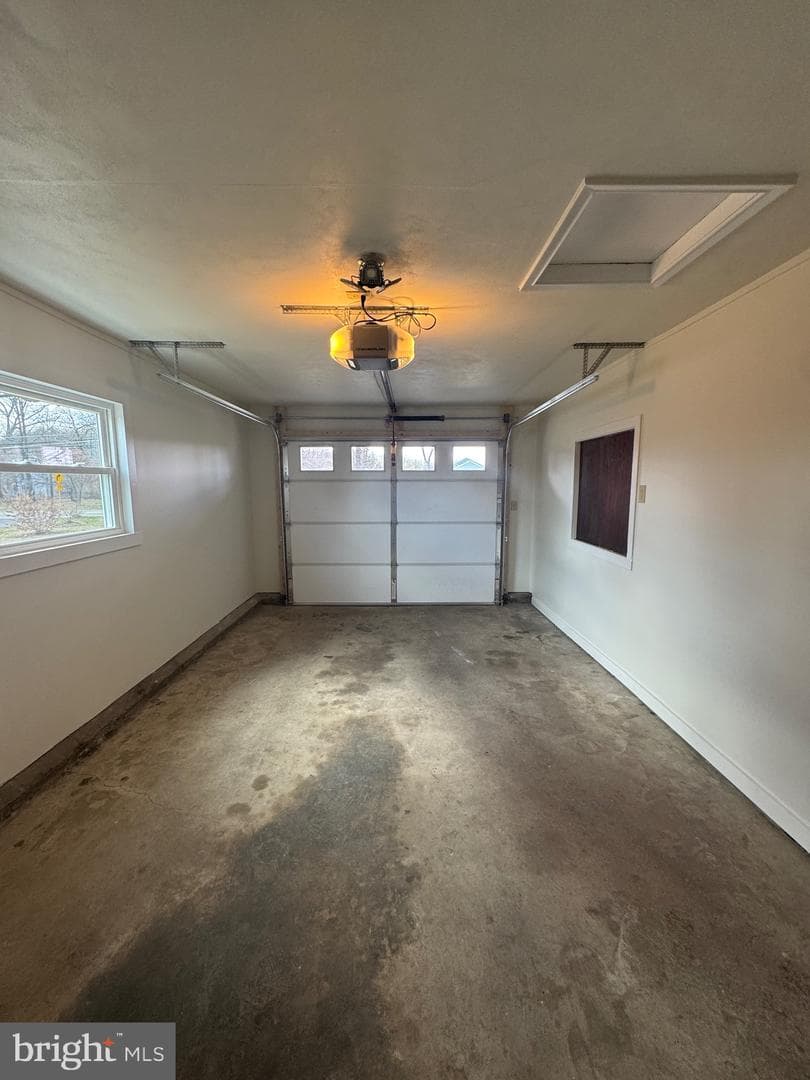 1218 S Hanover Street photo 8