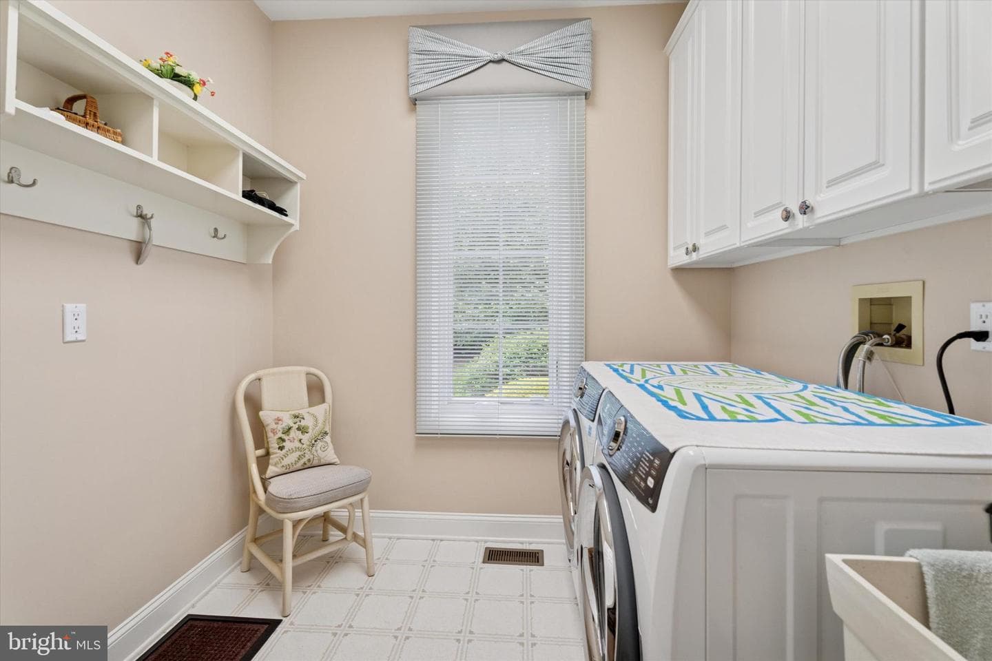 20 Dorchester Way photo 29