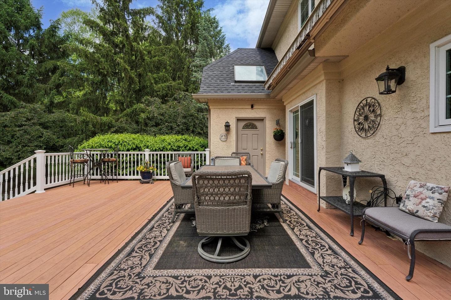 20 Dorchester Way photo 4