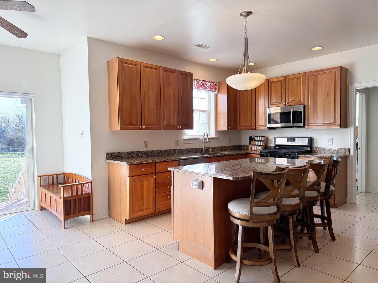 21 Meadow Lane photo 16