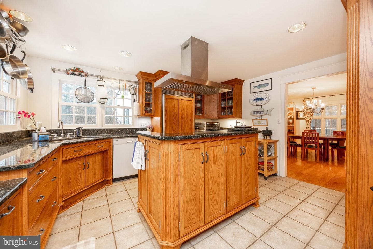 580 Reeds Road photo 39