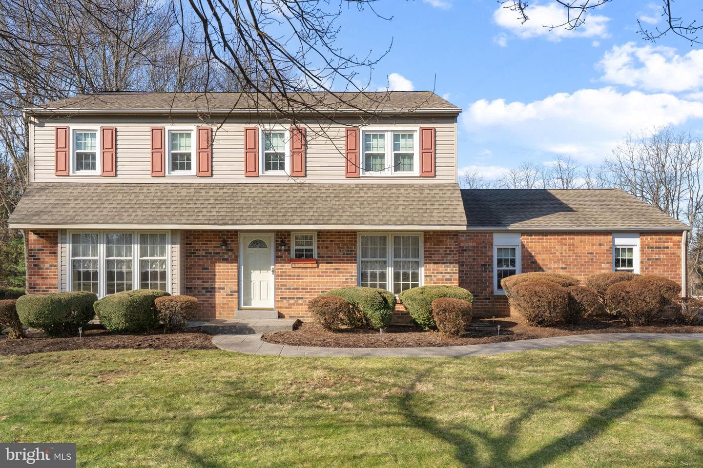 10 Glen Loch Way