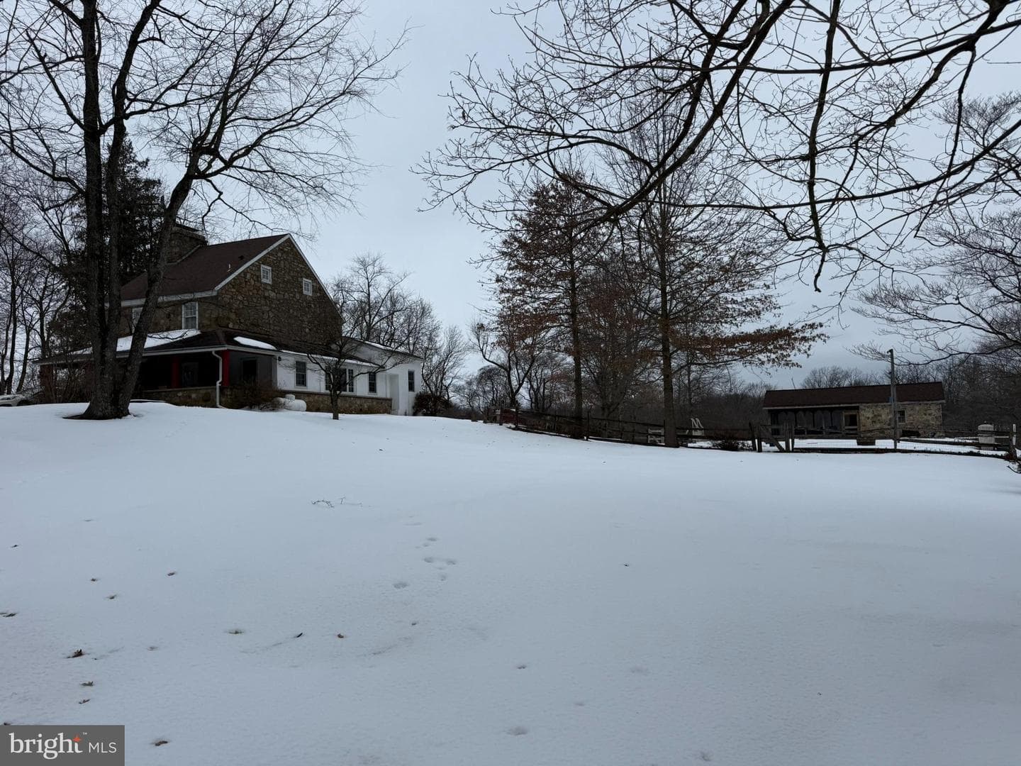 280 Mapleflower Road photo 13