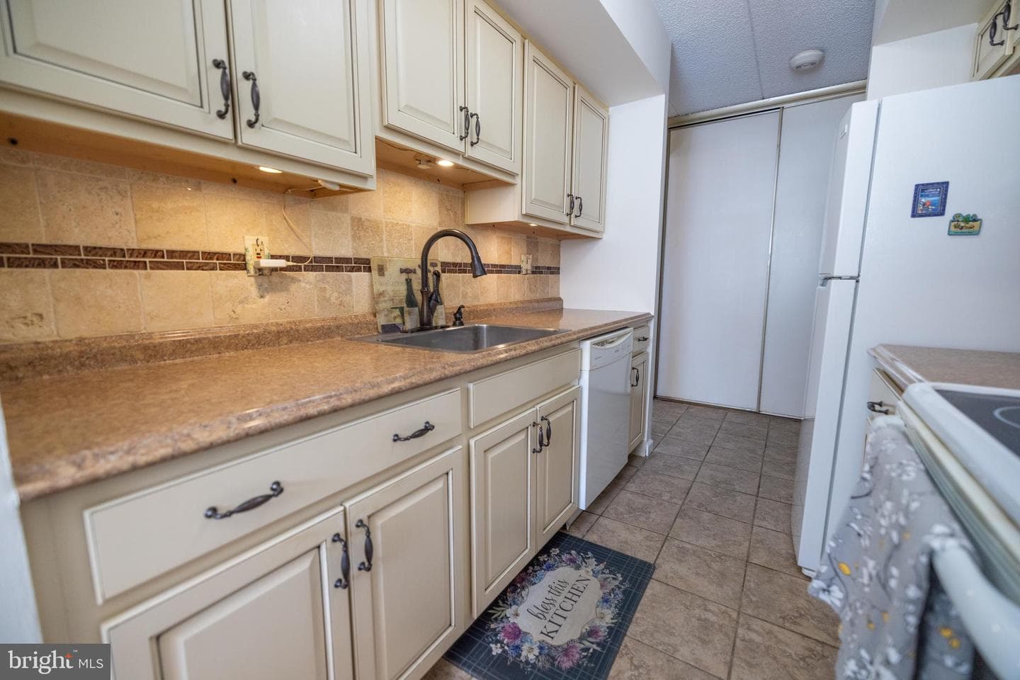 1516 Valley Drive #1516 photo 4