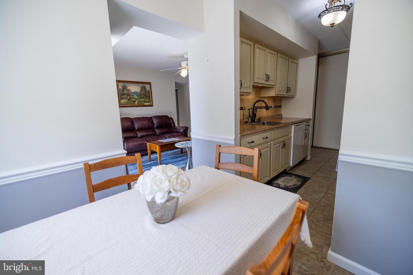 1516 Valley Drive #1516 photo 8