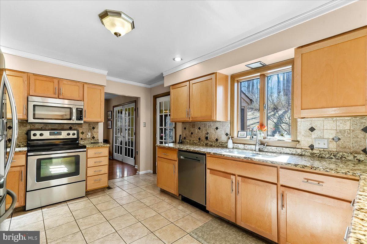 1850 Brooks Road photo 13
