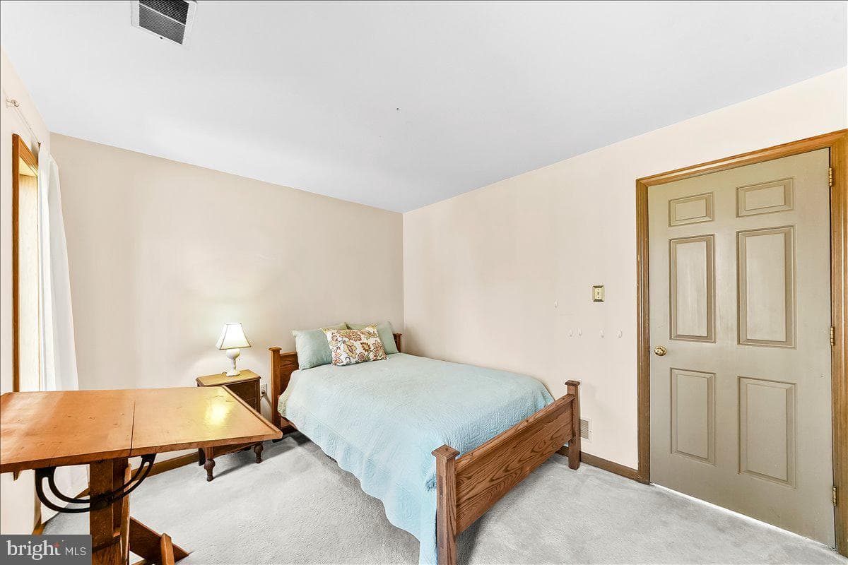 1850 Brooks Road photo 35