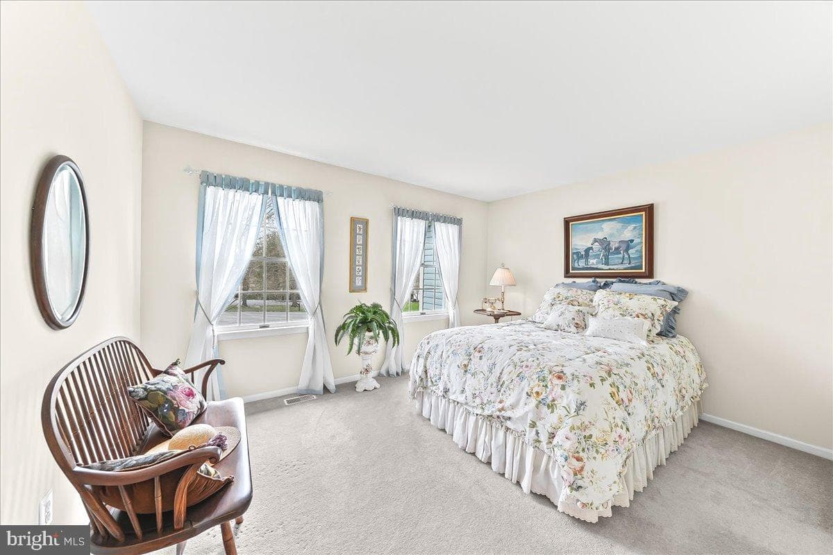 203 Balmoral Circle photo 27