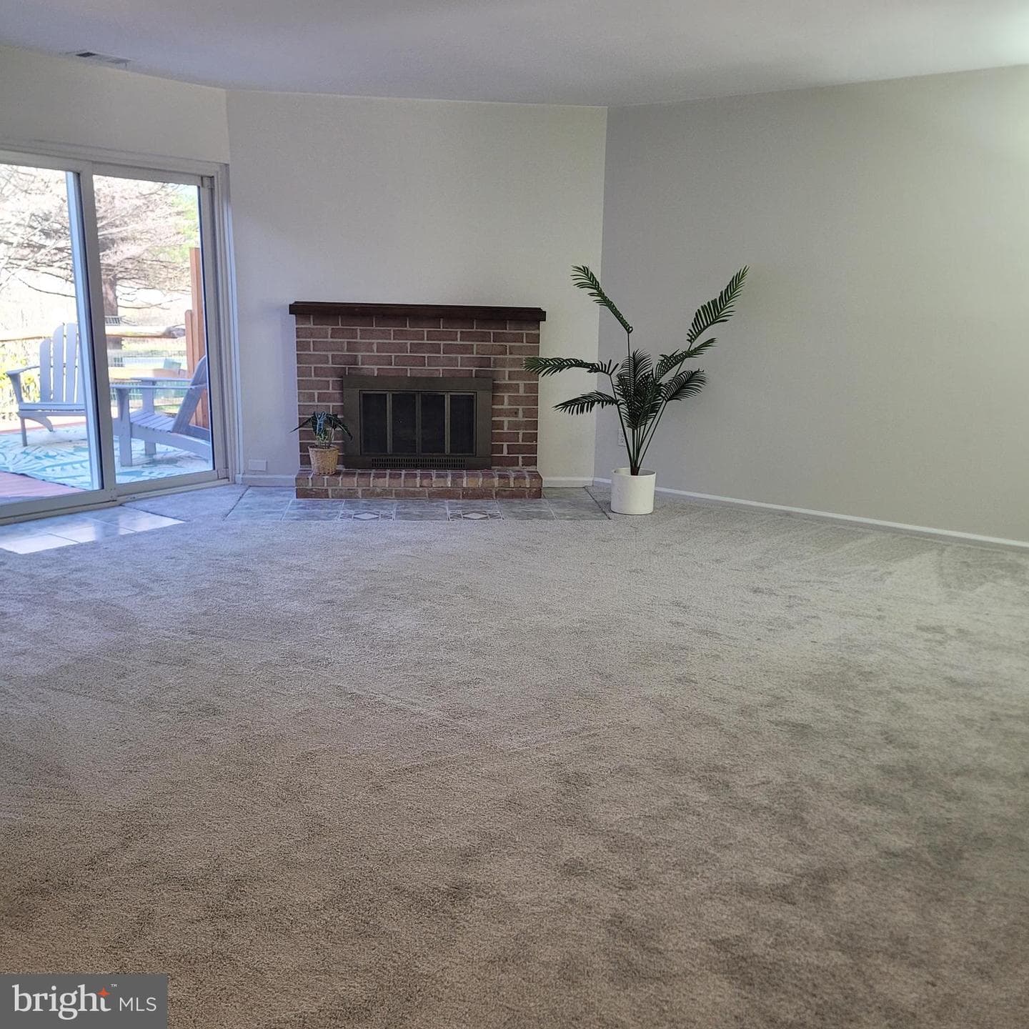 430 Carmarthen Court photo 14
