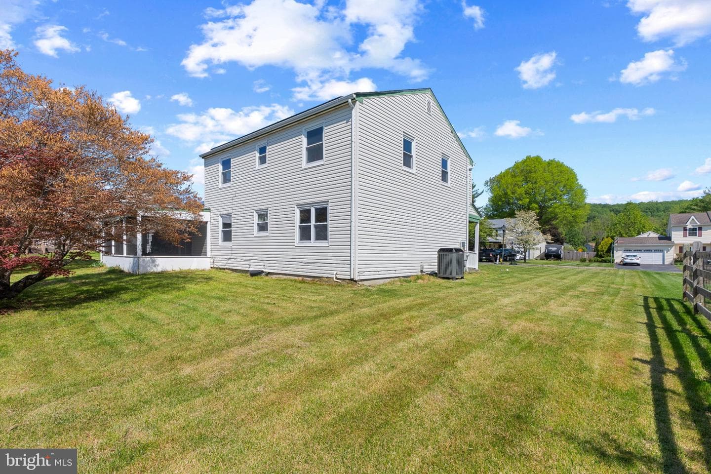 31 Carlson Way photo 4