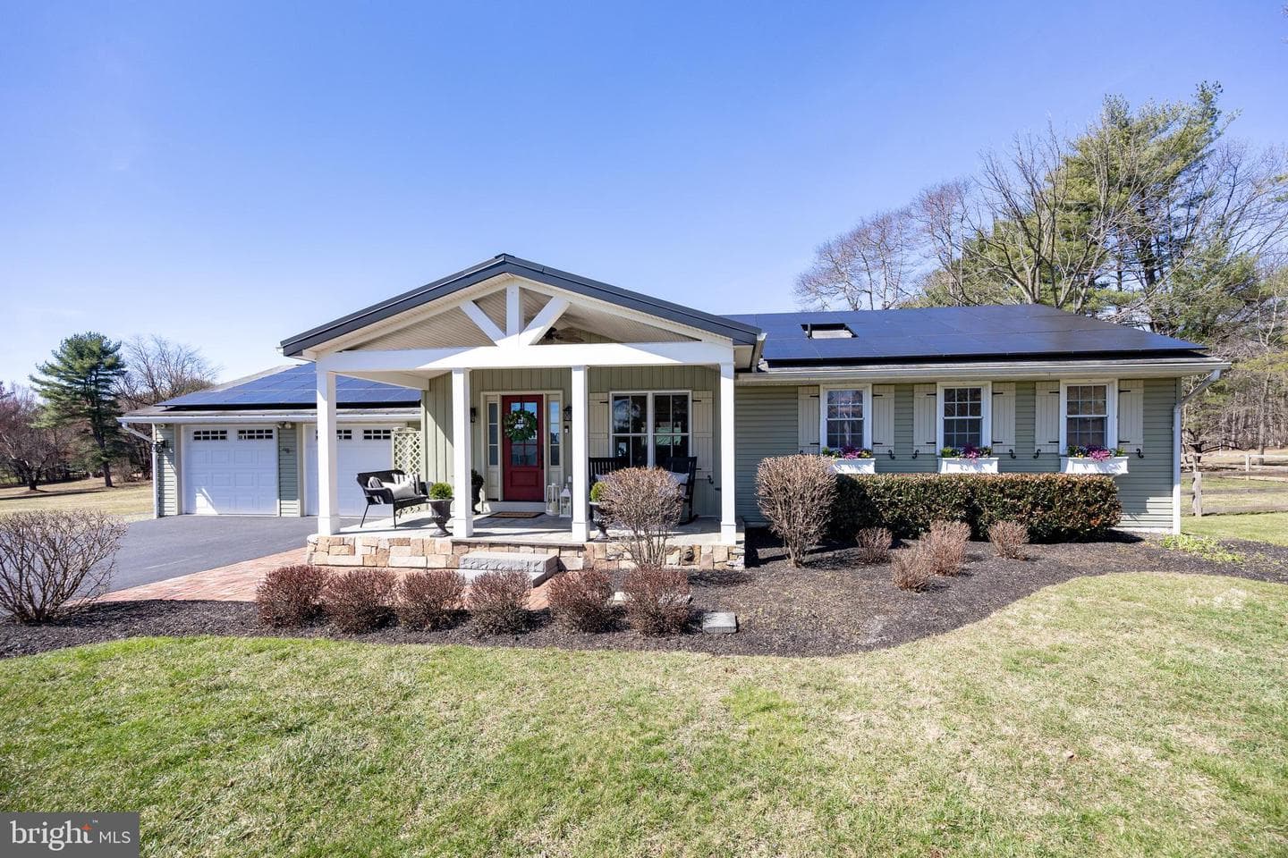 41 Denton Drive photo 1