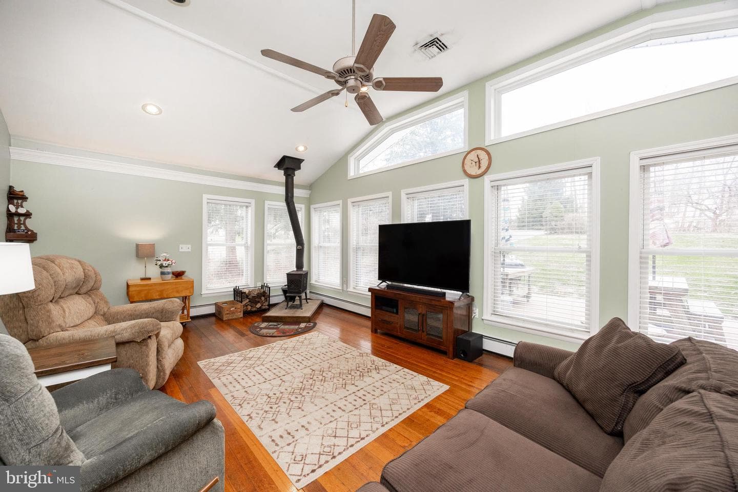 797 Ebelhare Road photo 19
