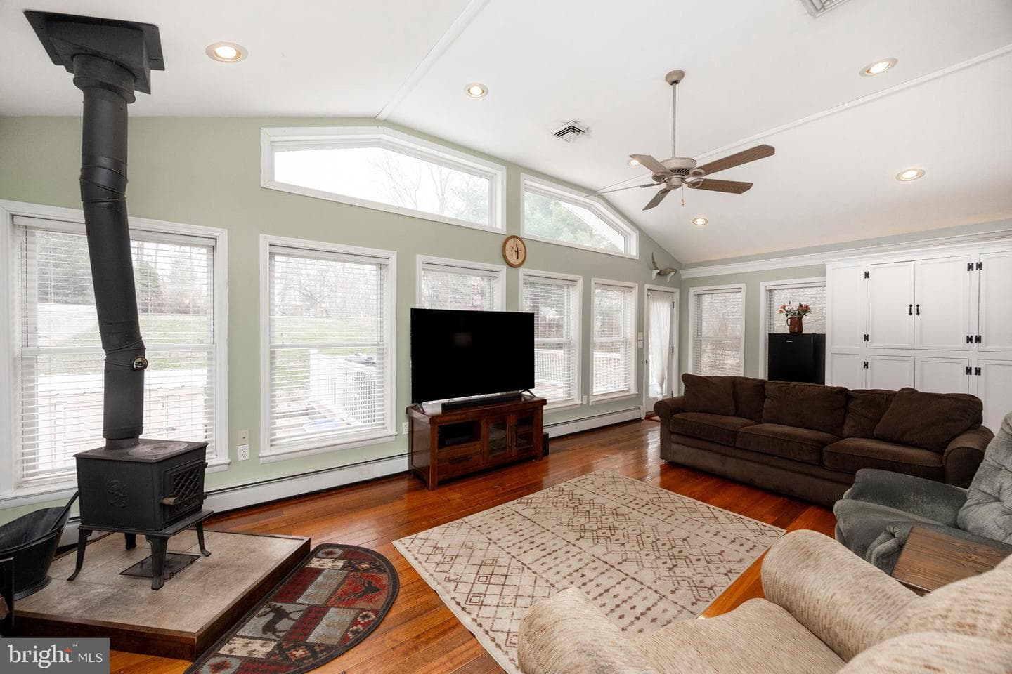 797 Ebelhare Road photo 20