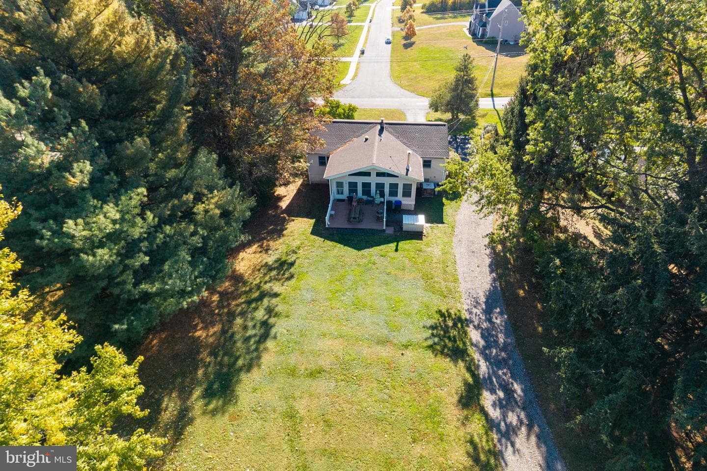 797 Ebelhare Road photo 24