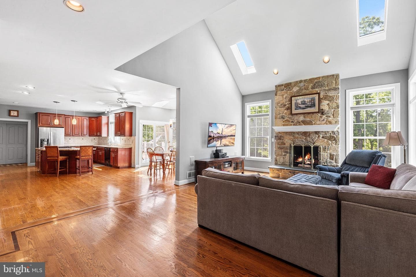 510 Day Spring Ln photo 21