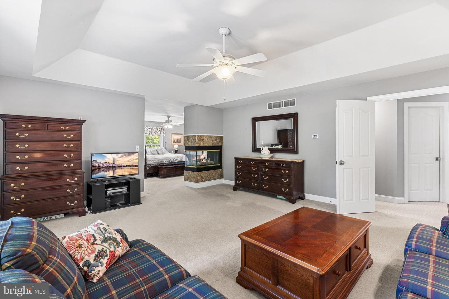 510 Day Spring Ln photo 28