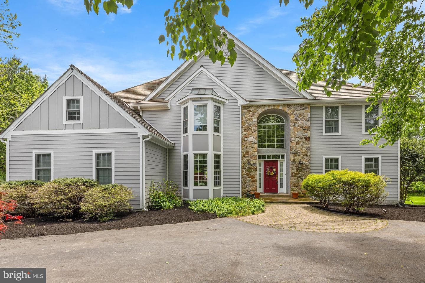 510 Day Spring Ln photo 3