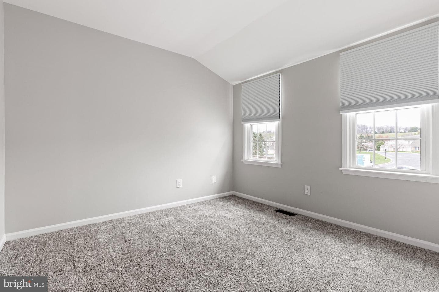 719 Jacques Circle photo 21