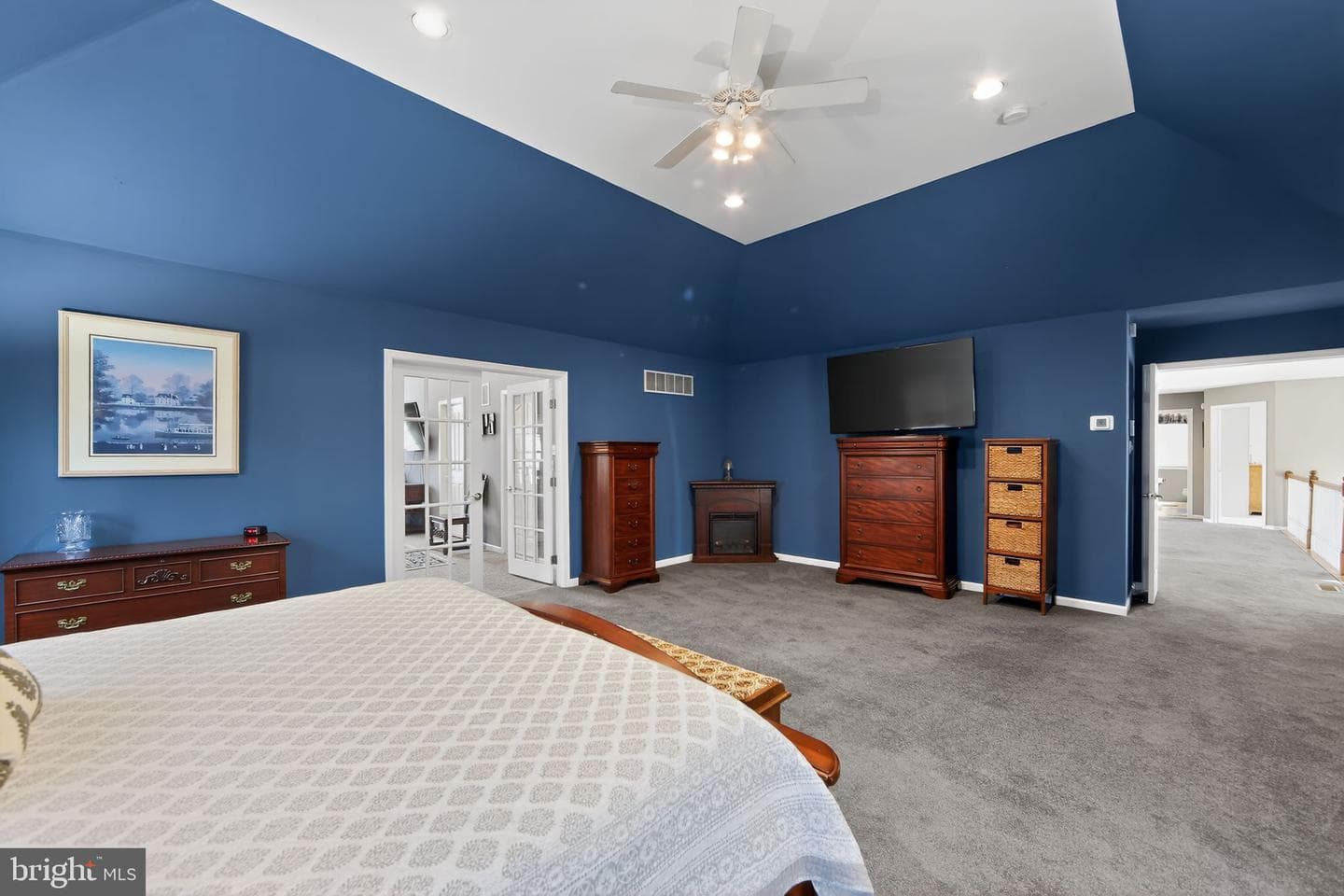 1311 Richmond Place photo 32