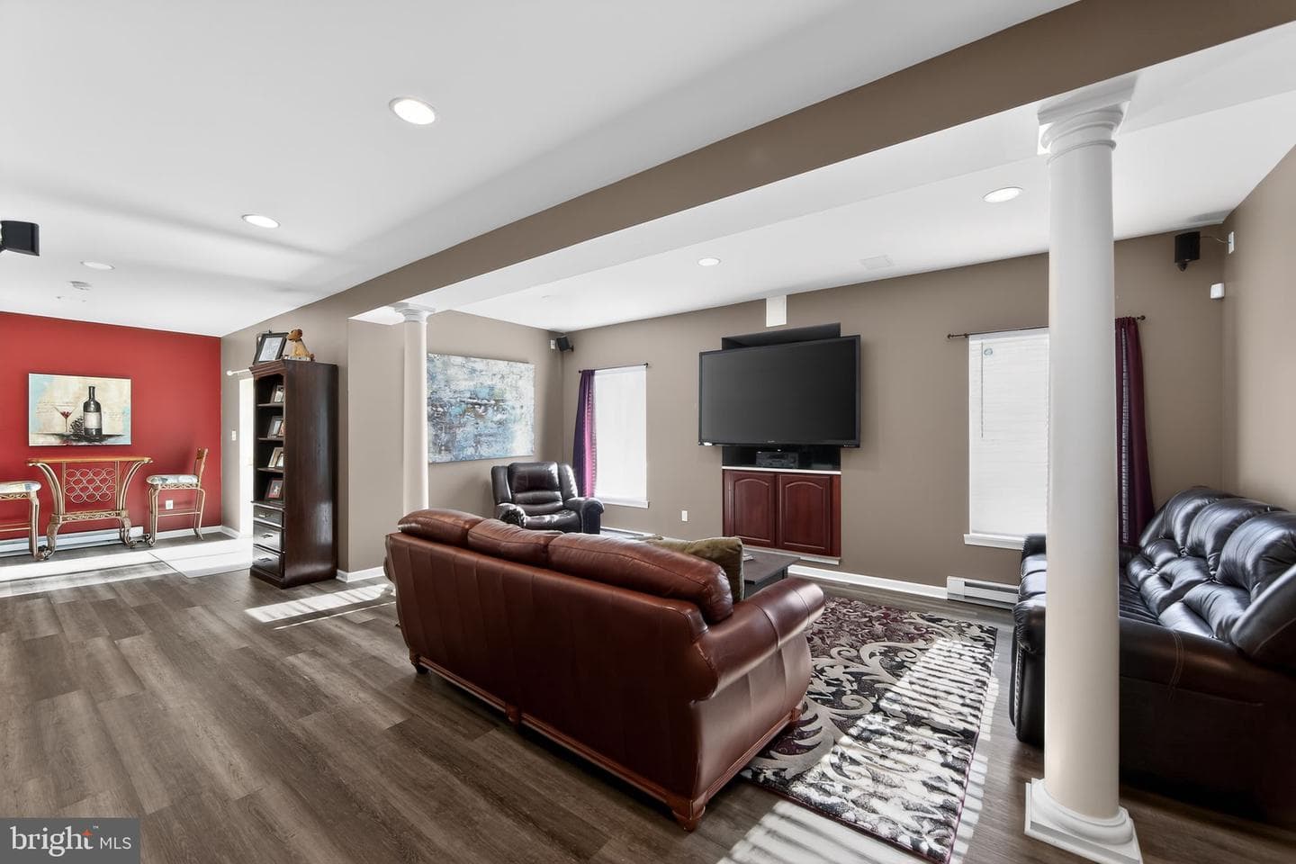 1311 Richmond Place photo 45