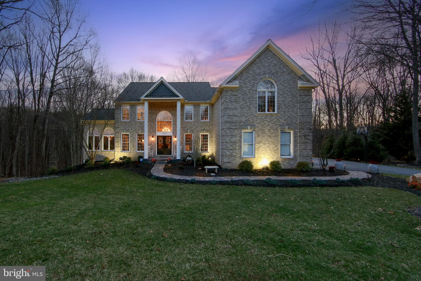 1311 Richmond Place photo 63